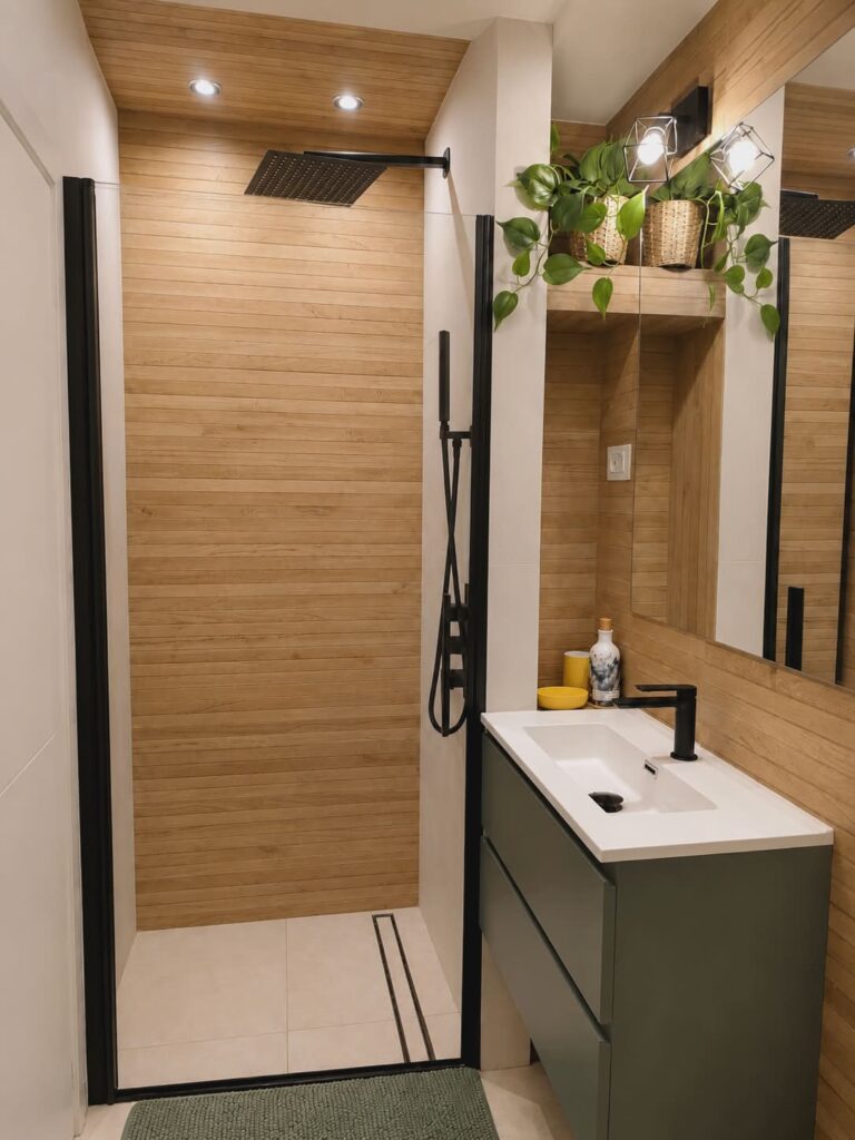 Il bagno con doccia